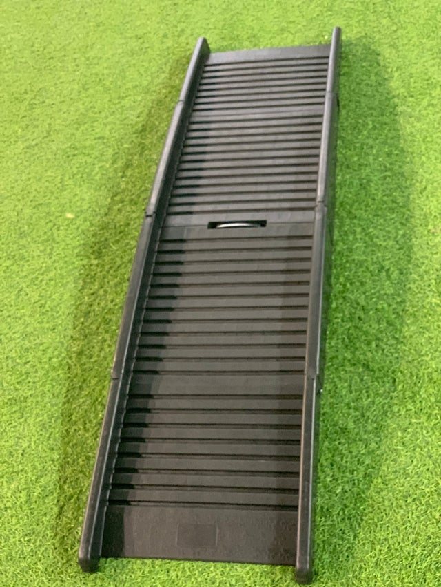 Folding Car Ramp | MunroKennels.com