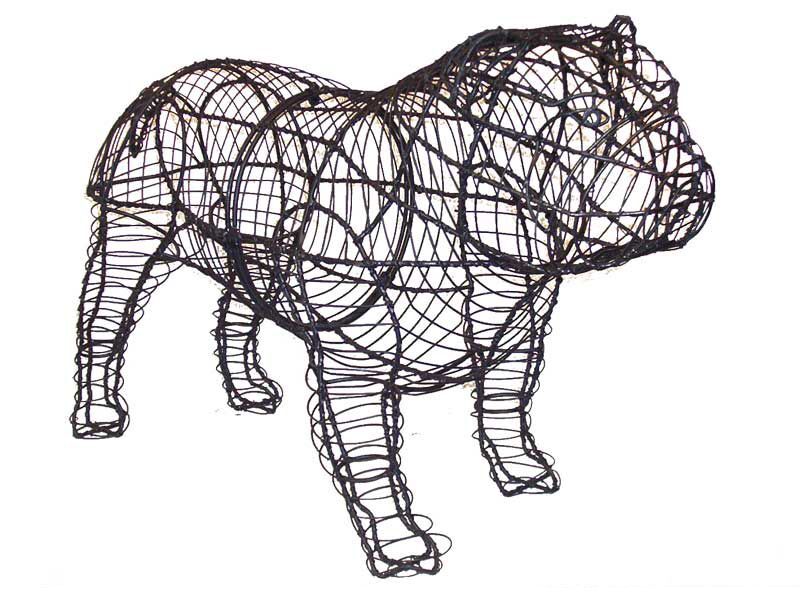 Bulldog Topiary - 16" (Frame)