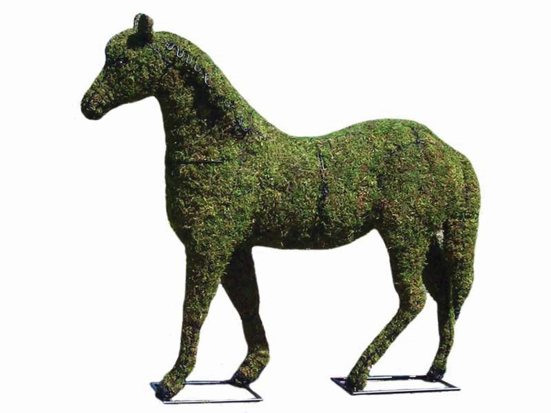 Horse Topiary - 37" (Mossed) 
